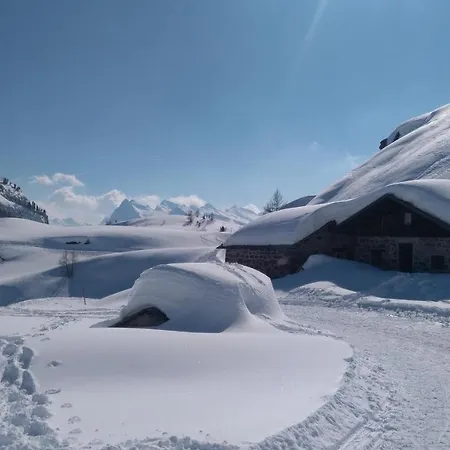 Mansarda Dell'orso Διαμέρισμα